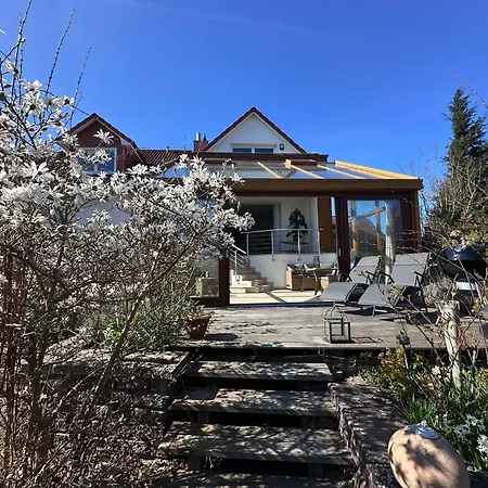 Haus Ostseesprung - - Gratis Wlan, Parkplatz Und Gem Garten *