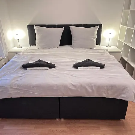 Haus Ostseesprung - - Gratis Wlan, Parkplatz Und Gem Garten *