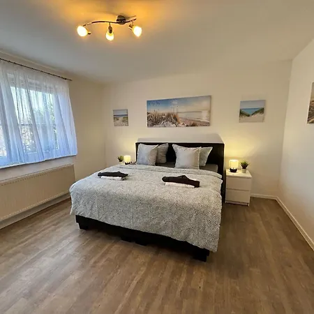 Hébergement de vacances Haus Ostseesprung - - Gratis Wlan, Parkplatz Und Gem Garten