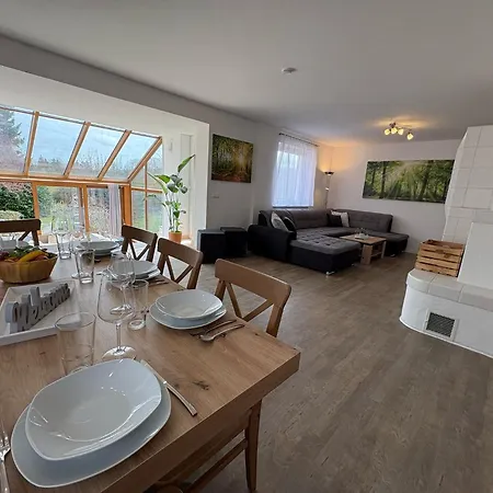 Haus Ostseesprung - - Gratis Wlan, Parkplatz Und Gem Garten